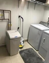 8482 Putnam Ct in Breinigsville, PA - Foto de edificio - Building Photo