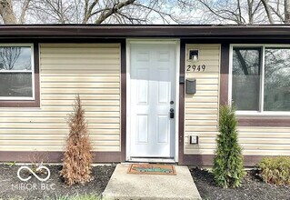 2949 Wallace Ave in Indianapolis, IN - Building Photo - Building Photo