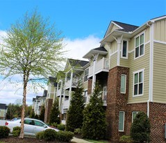 Ballantyne Commons Apartamentos