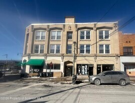 106 Delaware Ave in Olyphant, PA - Building Photo