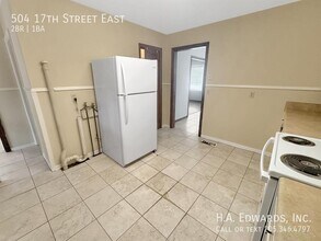 504 17th St E in Tuscaloosa, AL - Building Photo - Building Photo