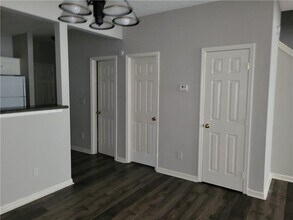 7620 Creekside Ln in Riverdale, GA - Building Photo - Building Photo