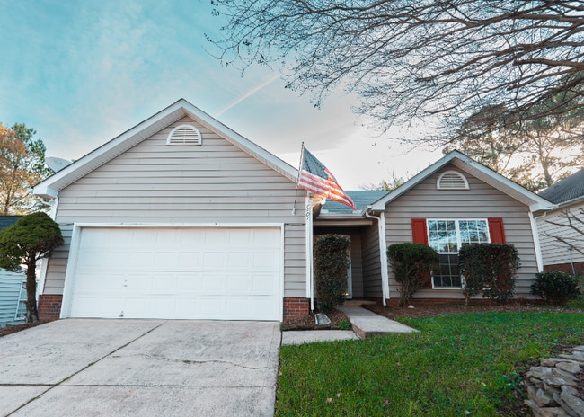 7401 Starvalley Dr in Charlotte, NC - Building Photo - Building Photo