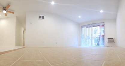 8108 Langdon Ave in Los Angeles, CA - Building Photo - Building Photo