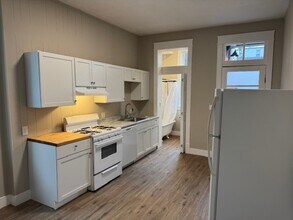 3123 California Ave, Unit 2nd Floor in St. Louis, MO - Building Photo - Building Photo