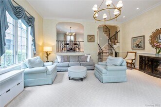 468 Murray St in Pelham Manor, NY - Building Photo - Building Photo