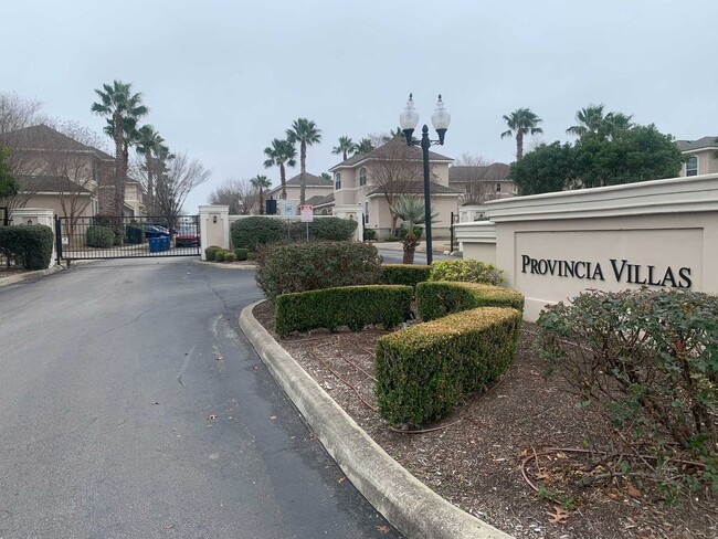 6735 Biscay Bay in San Antonio, TX - Building Photo - Building Photo