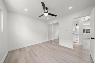 3444 E Wilton St in Long Beach, CA - Building Photo - Building Photo