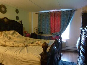 35 Park Ave in Suffern, NY - Building Photo - Building Photo