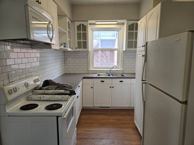 property at 550 Aylmer St N