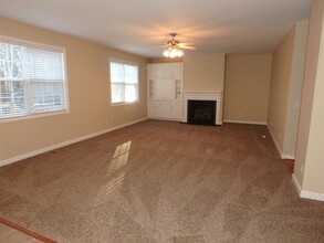 9413 Philbeck Ln in Wake Forest, NC - Building Photo - Building Photo