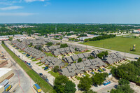 Wexford Townhomes in Duncanville, TX - Building Photo - Building Photo