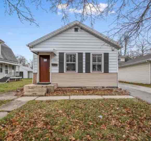 1202 Stuart St in Green Bay, WI - Foto de edificio - Building Photo