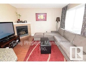 1571 Rutherford Rd SW in Edmonton, AB - Building Photo - Building Photo