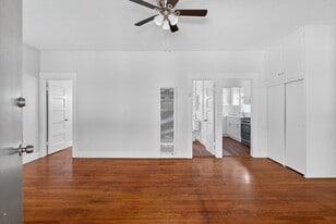 915 Cherry Ave in Long Beach, CA - Building Photo