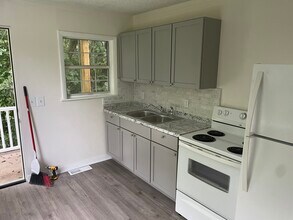 5614 Madonna Cir, Unit 5614 in Knoxville, TN - Building Photo - Building Photo