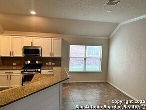 8434 Western Way in San Antonio, TX - Building Photo - Building Photo