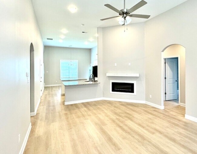 8754 Shipp Cv in Millington, TN - Foto de edificio - Building Photo