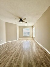 6104 White Sails Dr in Wesley Chapel, FL - Building Photo - Building Photo