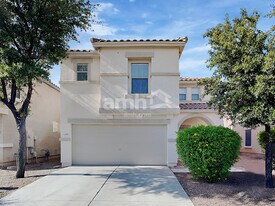 1108 E Parkview Ct in Gilbert, AZ - Building Photo