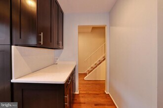 935 S Rolfe St in Arlington, VA - Building Photo - Building Photo