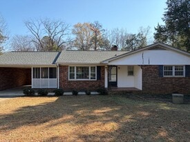 3209 Pine Brook Ln in Greensboro, NC - Building Photo