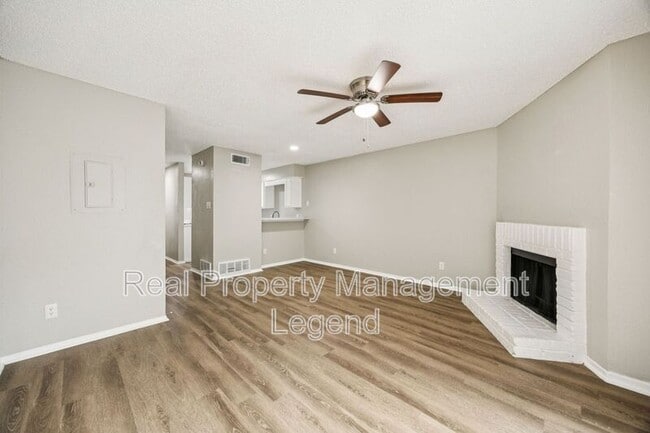 property at 8109 Silver Crk Rd
