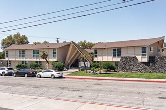 Hali Kalani in Whittier, CA - Building Photo - Building Photo