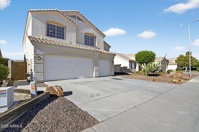 11517 W Laurelwood Ln in Avondale, AZ - Building Photo - Building Photo
