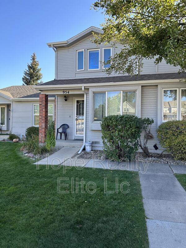 property at 954 Brant Hollow Ct