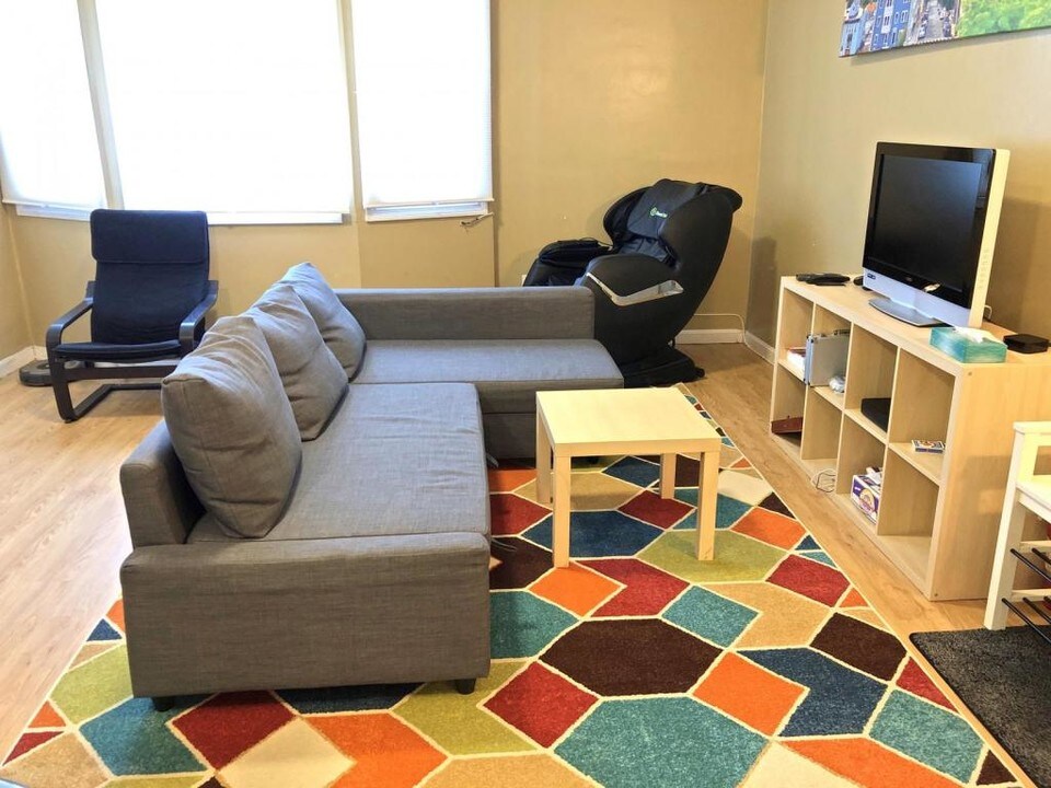 287 Dorchester St-Unit -#1 in Boston, MA - Building Photo