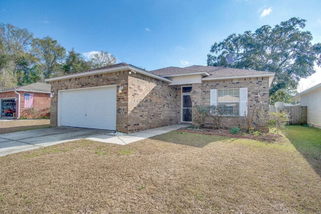 639 Saleta St in Pensacola, FL - Building Photo - Building Photo