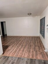 1025 N Madison St in Stockton, CA - Foto de edificio - Building Photo