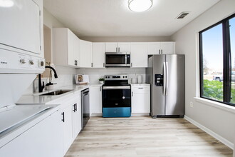 35 Kings Wharf Pl in Waldorf, MD - Foto de edificio - Building Photo