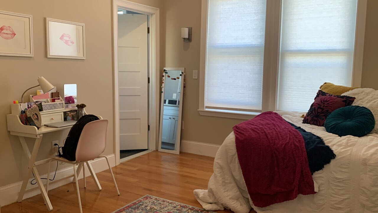 1778 Commonwealth Ave, Unit #2 in Boston, MA - Foto de edificio