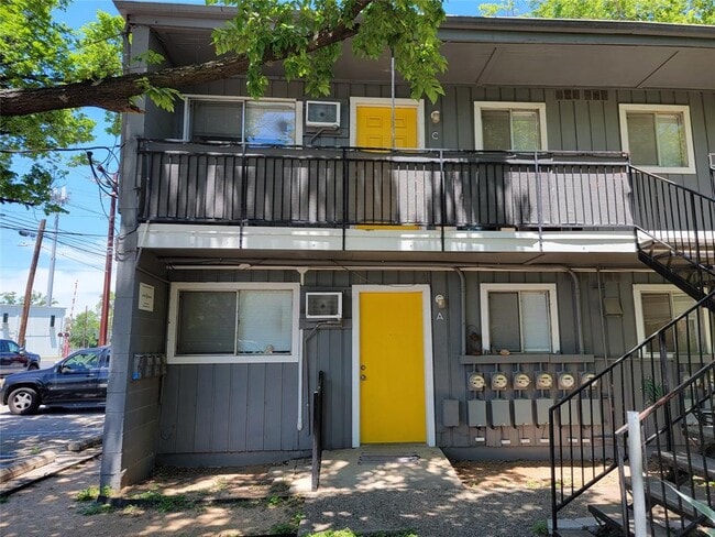 property at 903 Springdale Rd