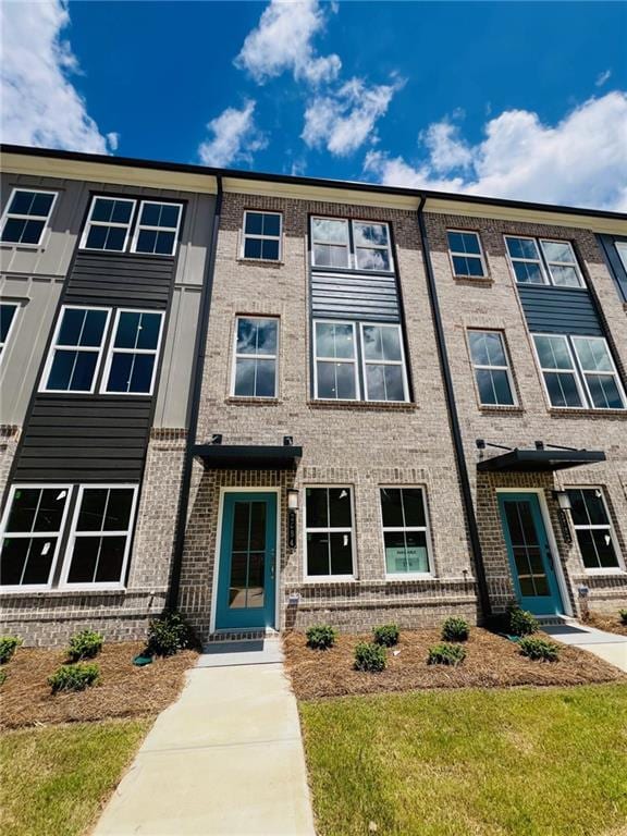 2684 Brookview Dr NW in Atlanta, GA - Building Photo - Building Photo