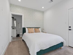 1807 Lee St in Houston, TX - Building Photo - Building Photo