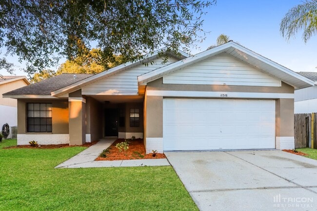 property at 11318 Silverleaf Ct