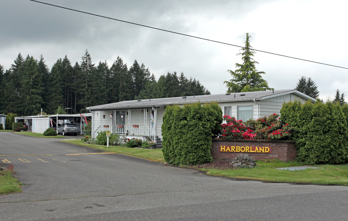 Harborland Mobile Home Park in Gig Harbor, WA - Building Photo