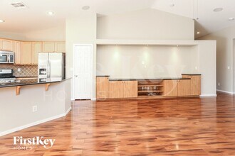 3021 Blush Noisette Ave in North Las Vegas, NV - Foto de edificio - Building Photo