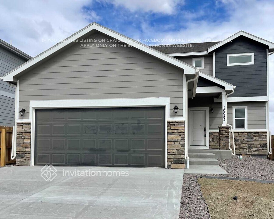 10082 Luneth Dr in Colorado Springs, CO - Building Photo