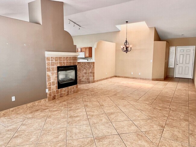 722 Wolf Point St in Henderson, NV - Building Photo - Building Photo