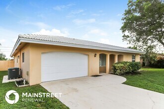 1541 NW 9th St in Boca Raton, FL - Building Photo - Building Photo