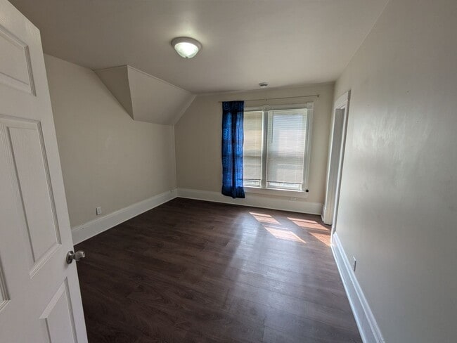 1510 Clark St in Manitowoc, WI - Building Photo - Building Photo
