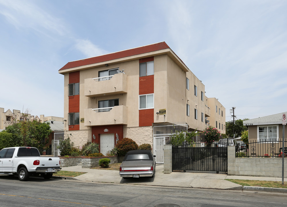 4734 S Slauson Ave in Culver City, CA - Building Photo