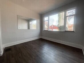 1208 Strahley Pl in Pittsburgh, PA - Building Photo - Building Photo