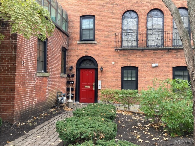 property at 20 Tracy St