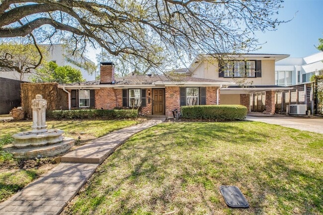 property at 1503 Banks St