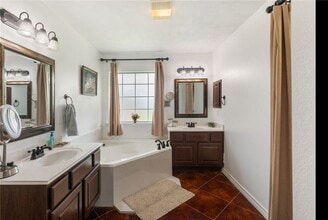 1515 Bluefield Ct in College Station, TX - Building Photo - Building Photo